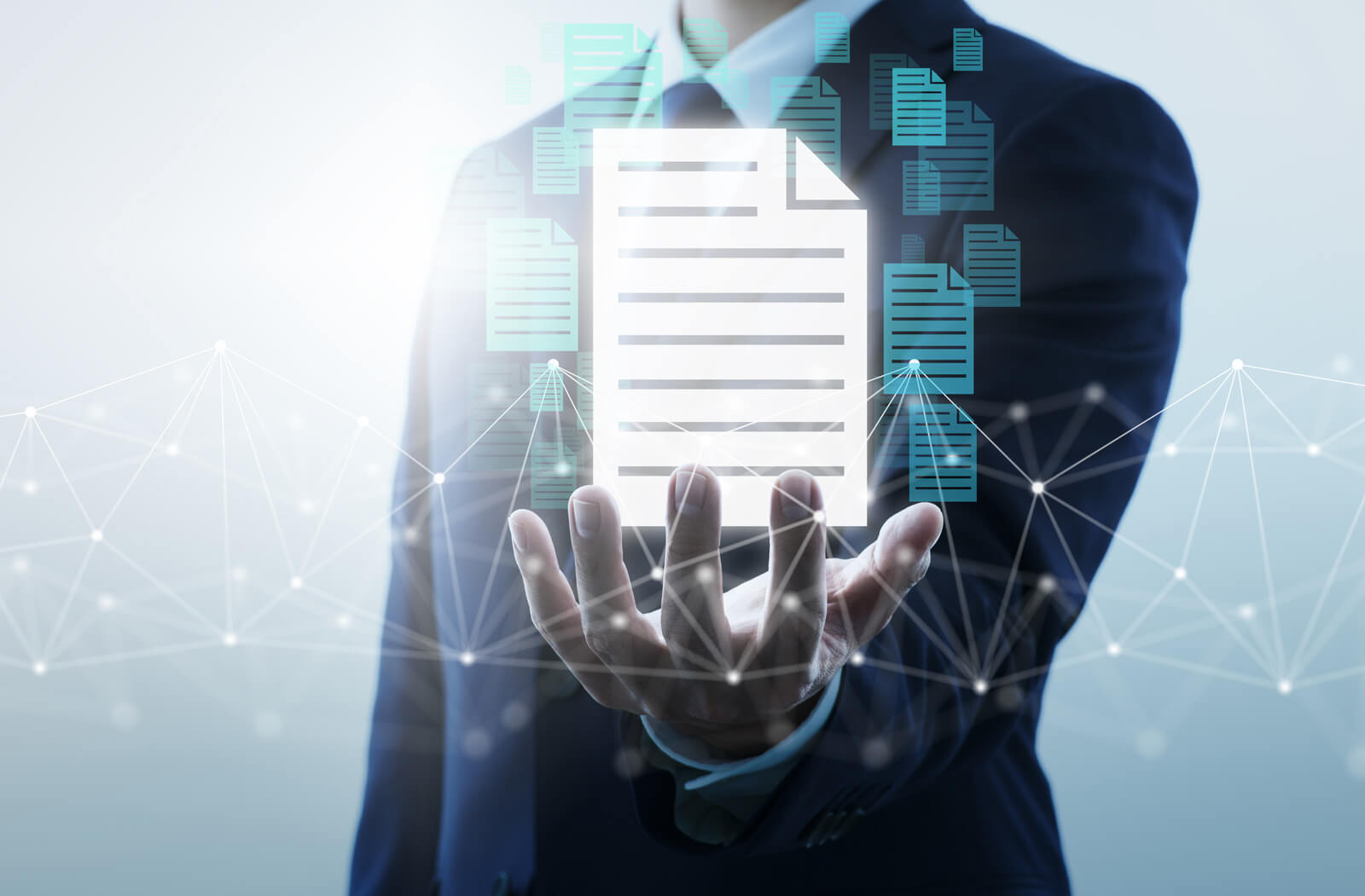 ビジネスとネットワーク、クラウドサービスの関連を示した図